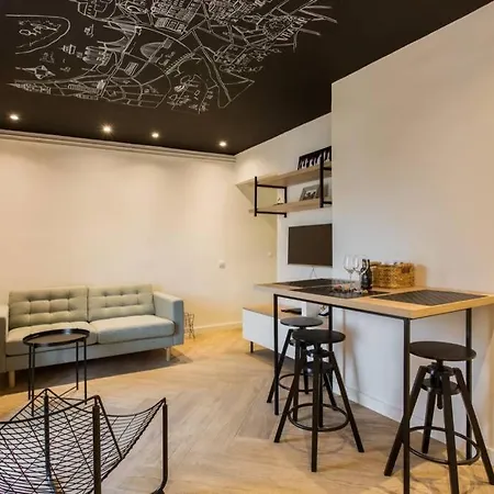Old Town Apartment